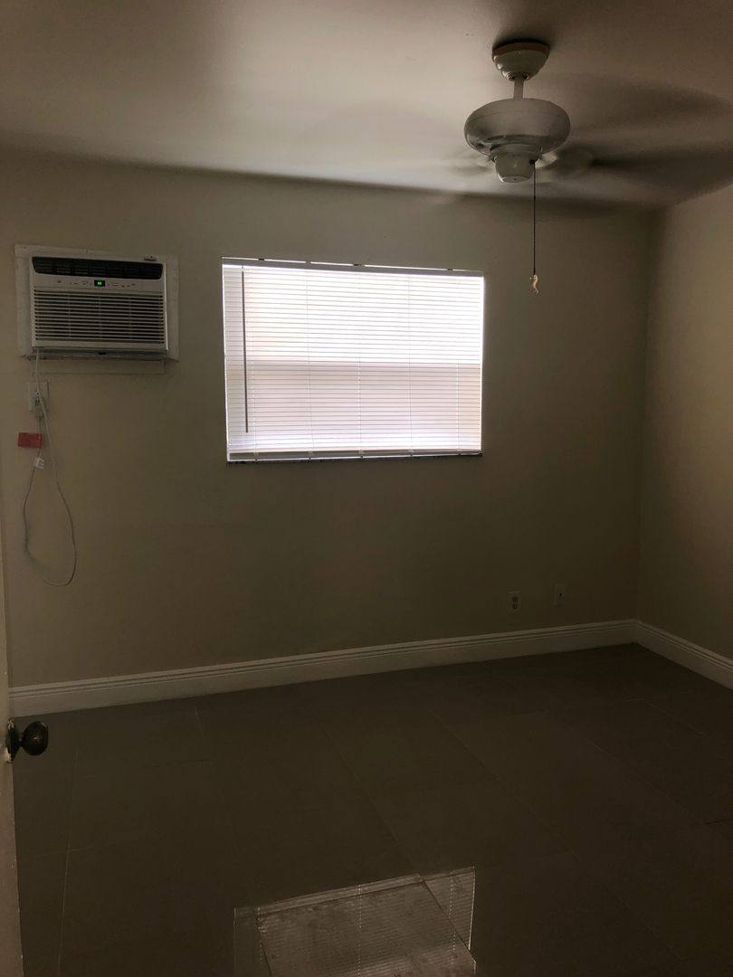 Condo for rent at 101 NE 41 St, Fort Lauderdale, FL 33334