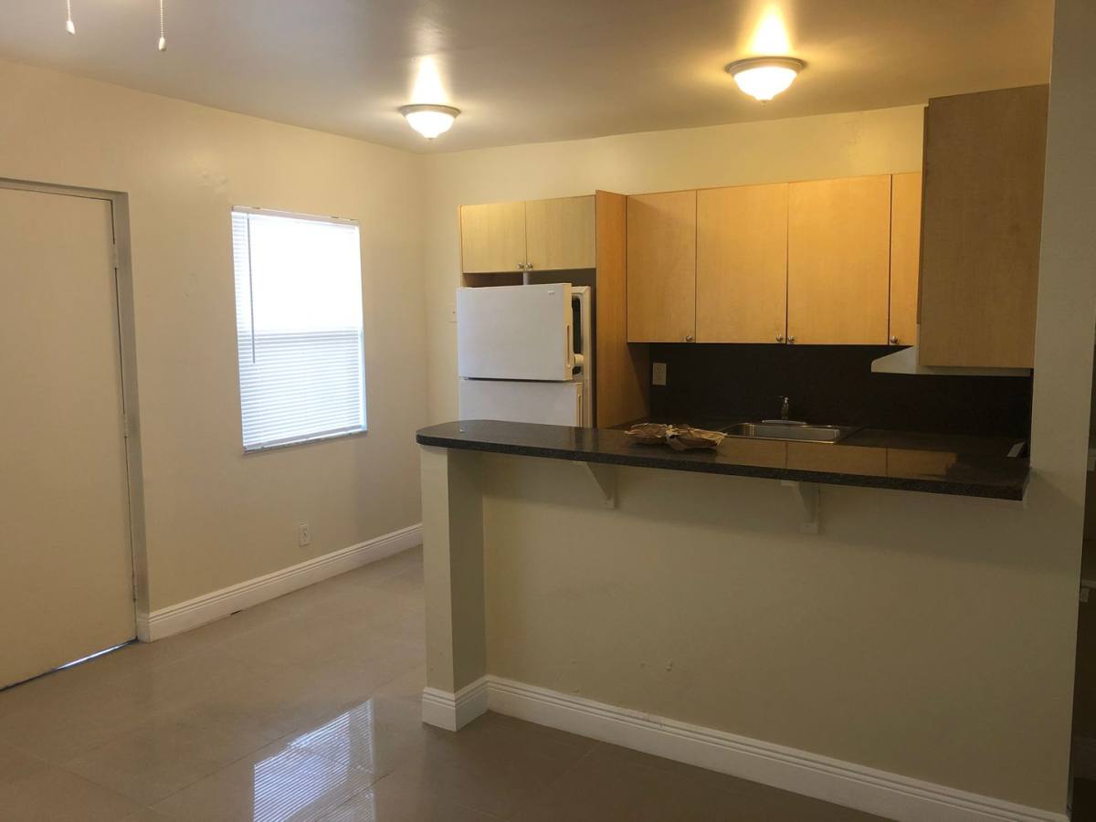 Condo for rent at 101 NE 41 St, Fort Lauderdale, FL 33334