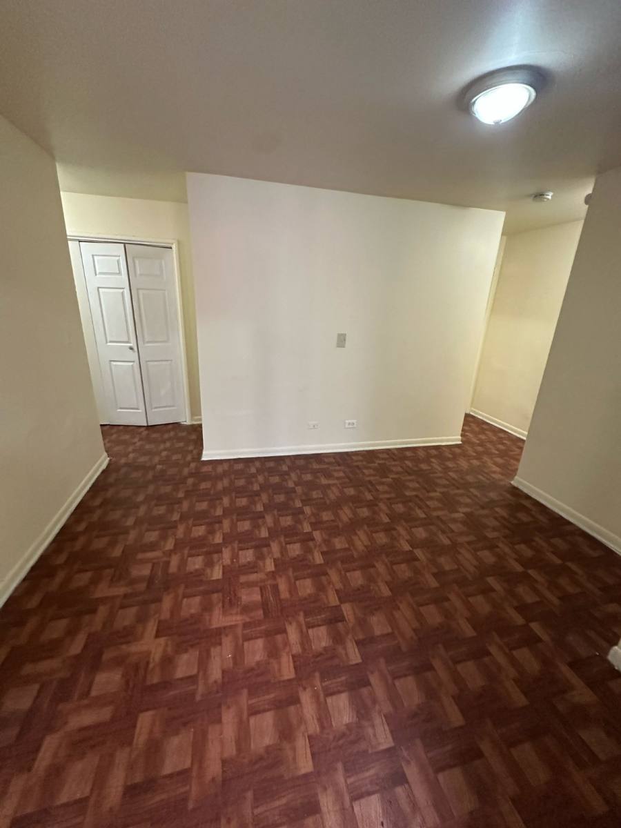 Apartment for rent at 450 W 16th St #2A, Chicago Heights, IL 60411