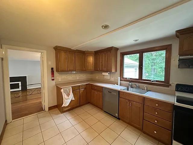 Apartment for rent at 32-34 Coyne Rd #32, Waban, MA 02468