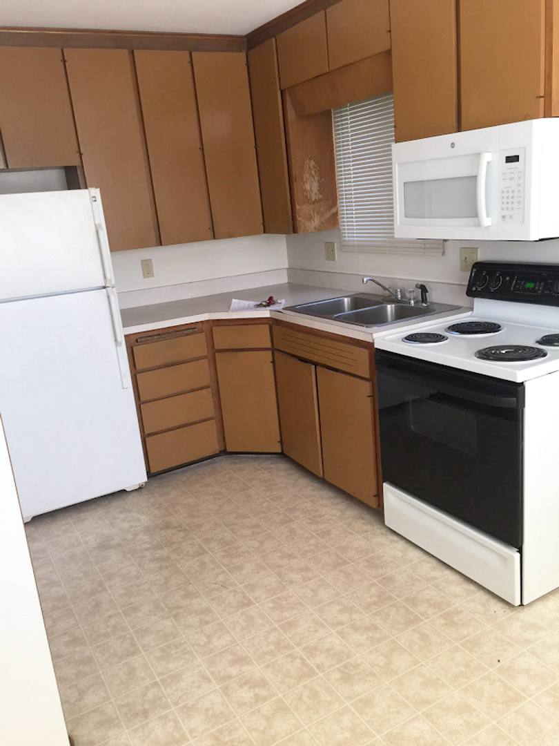 Apartment for rent at 806 24th, Ames, IA 50010