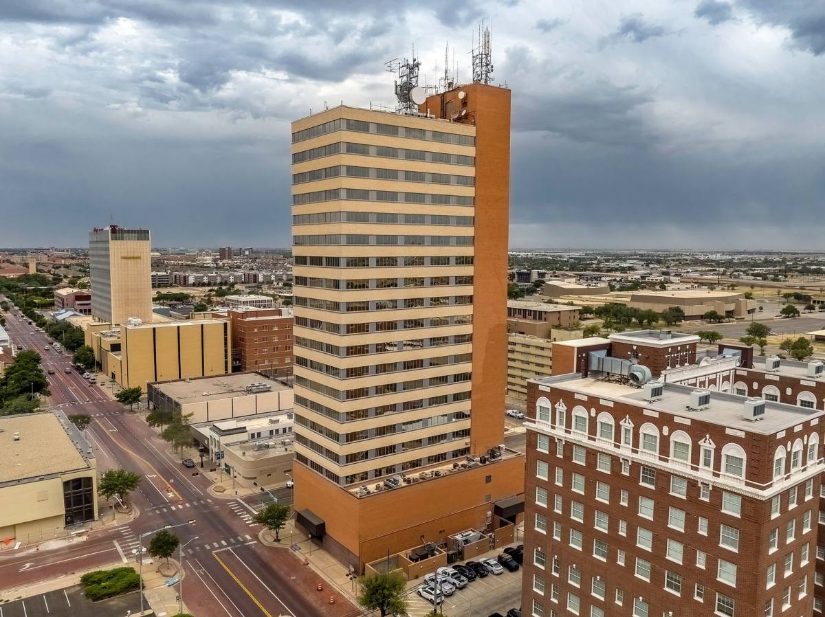 Condo for rent at 1220 Broadway, Lubbock, TX 79401