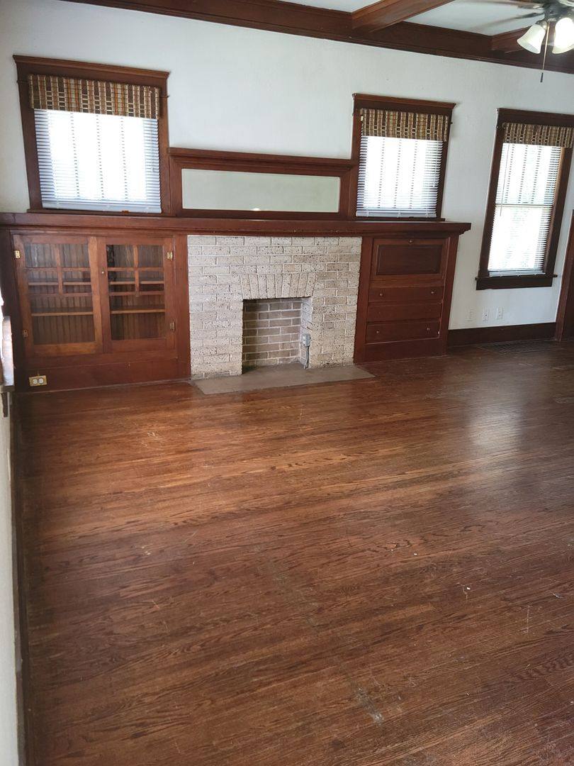 Apartment for rent at 1121 15th St, Greeley, CO 80631