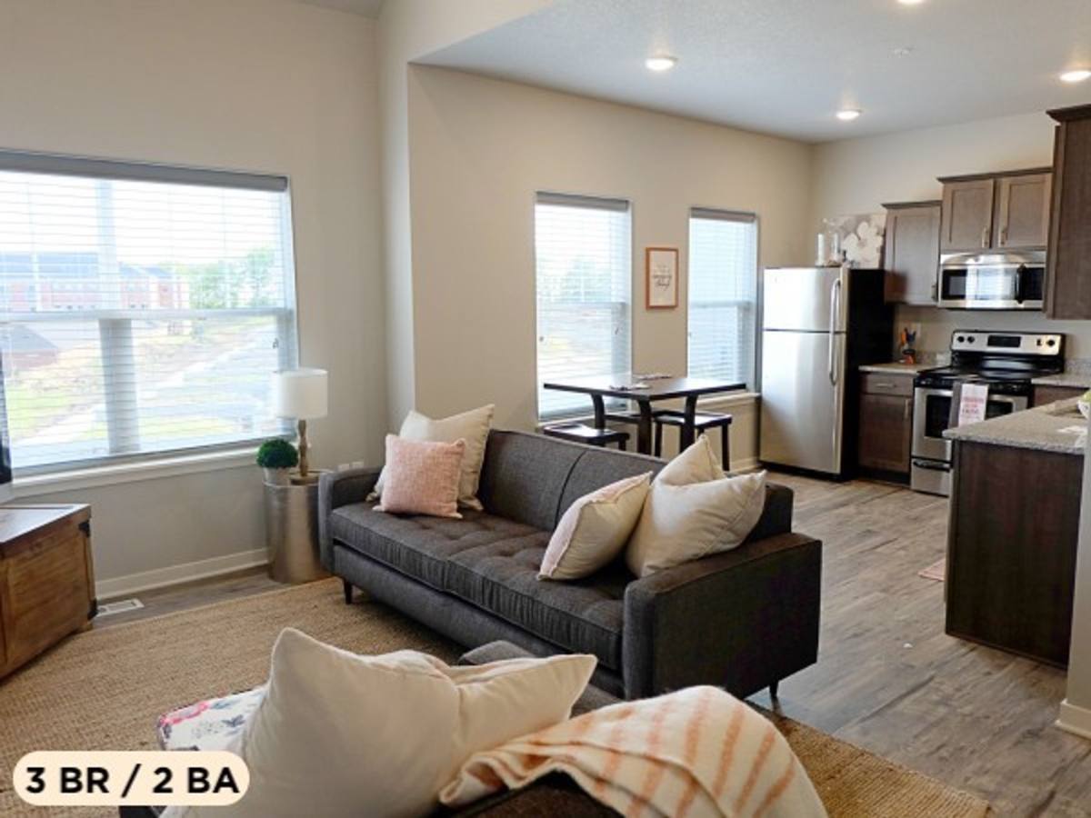 Townhouse for rent at 1360 SE Bishop Dr, Waukee, IA 50263