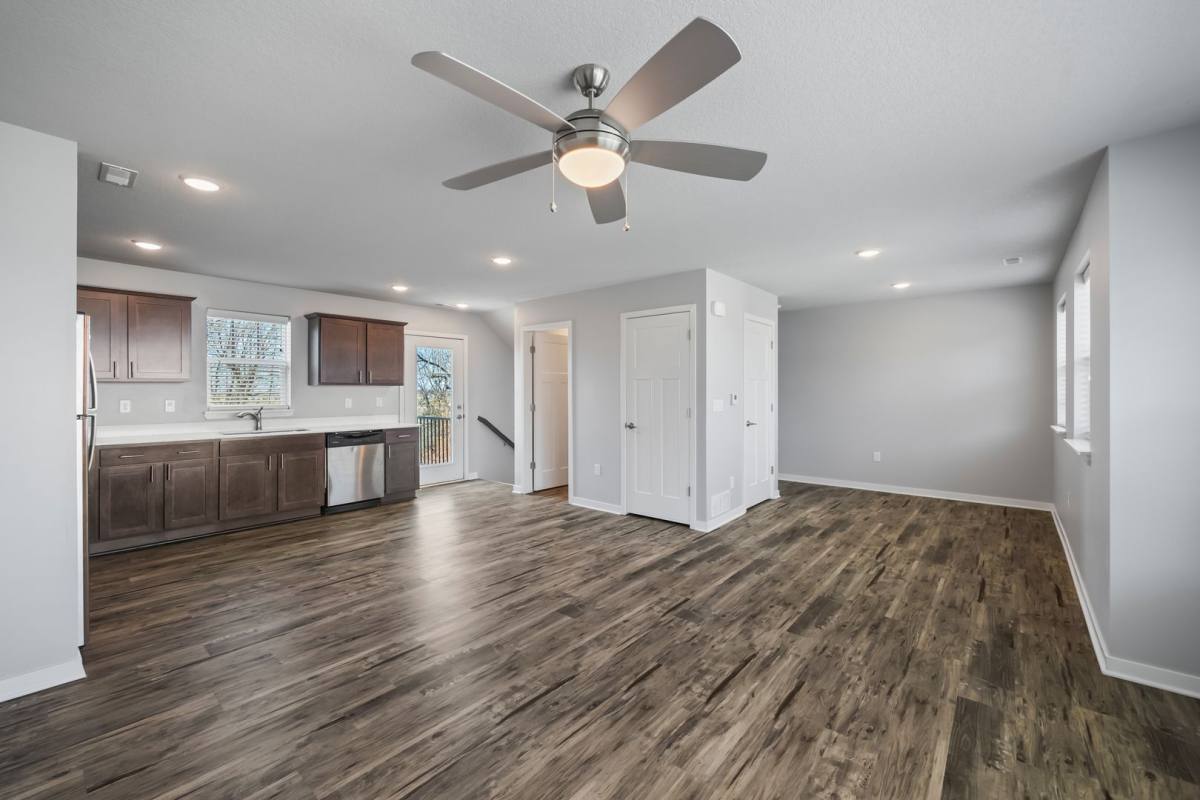 Townhouse for rent at 1422 SE Emerald Dr, Waukee, IA 50263