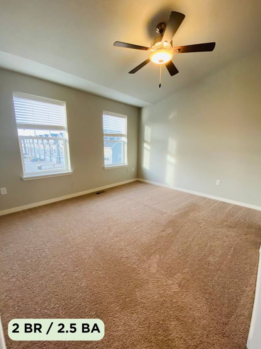 Townhouse for rent at 1422 SE Emerald Dr, Waukee, IA 50263
