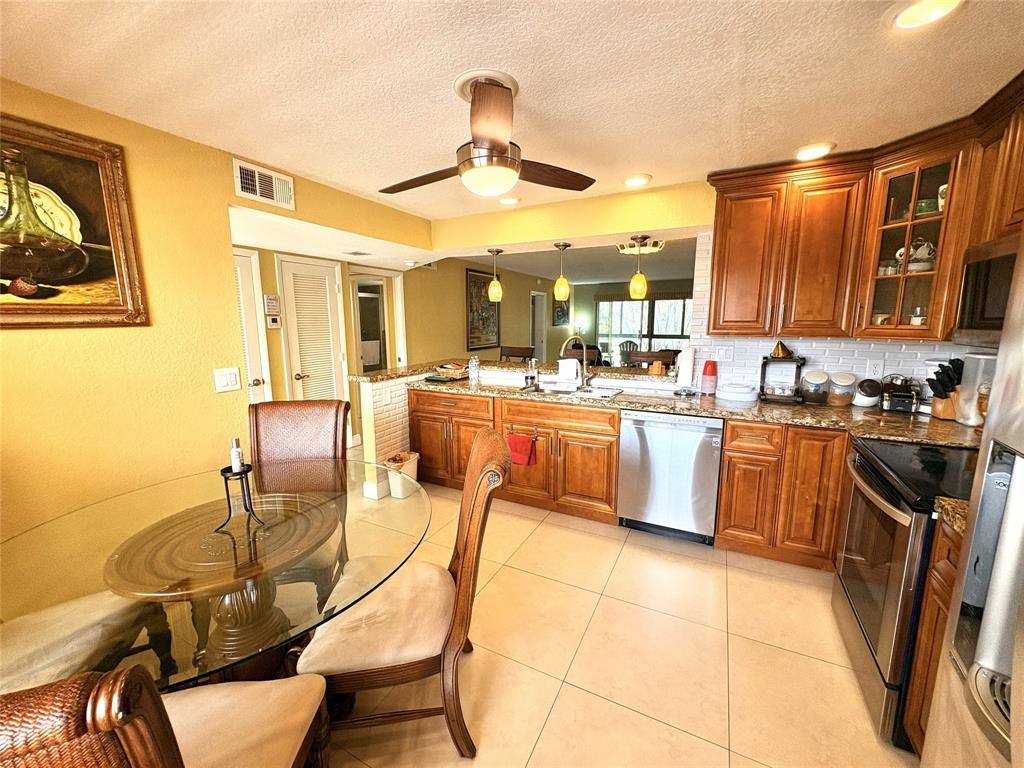 Apartment for rent at 271 S Hollybrook Dr #205, Hollywood, FL 33025