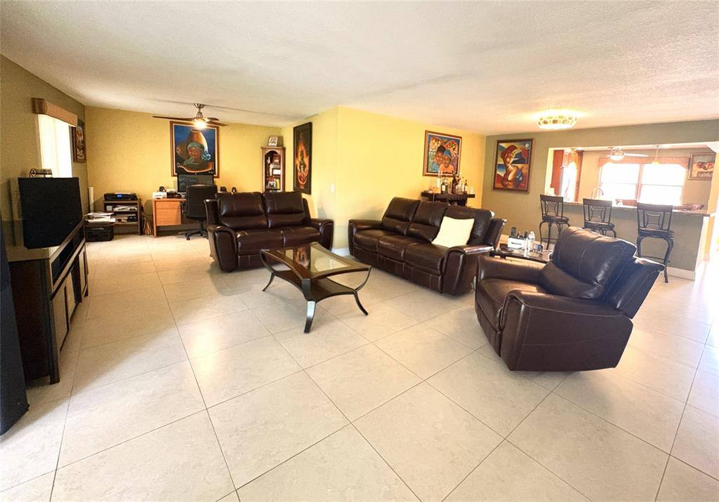 Apartment for rent at 271 S Hollybrook Dr #205, Hollywood, FL 33025
