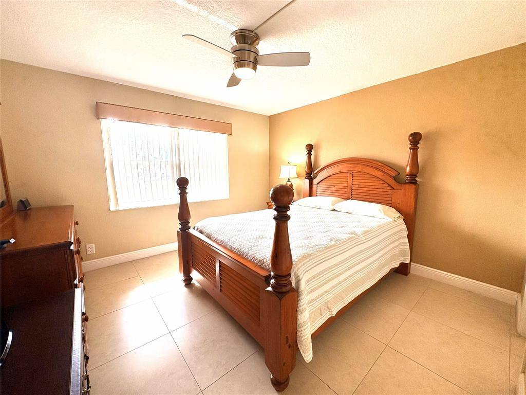 Apartment for rent at 271 S Hollybrook Dr #205, Hollywood, FL 33025