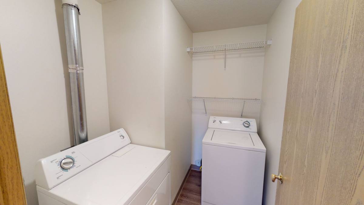 Apartment for rent at 1324 Mayfield, Ames, IA 50014