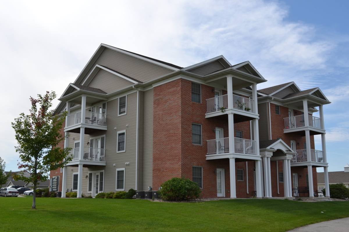 Apartment for rent at 1327 Walton, Ames, IA 50014