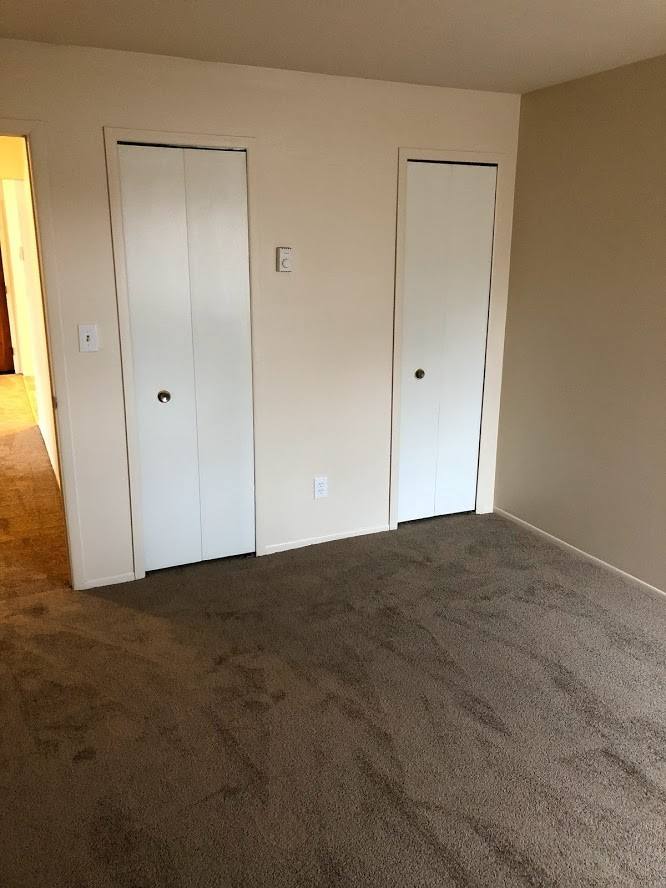Apartment for rent at 14071 Stephen Rd, Warren, MI 48089