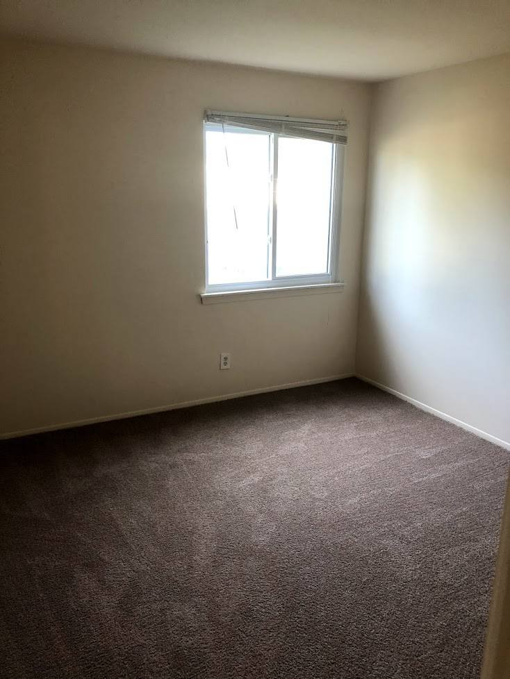Apartment for rent at 14071 Stephen Rd, Warren, MI 48089