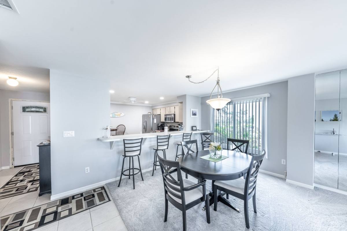Apartment for rent at 1477 Park Beach Circle, Punta Gorda, FL 33950
