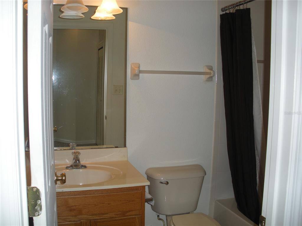 Condo for rent at 3421 Parkridge Circle #19201, Sarasota, FL 34243