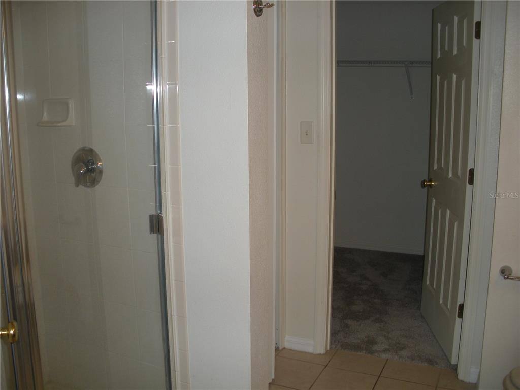 Condo for rent at 3421 Parkridge Circle #19201, Sarasota, FL 34243