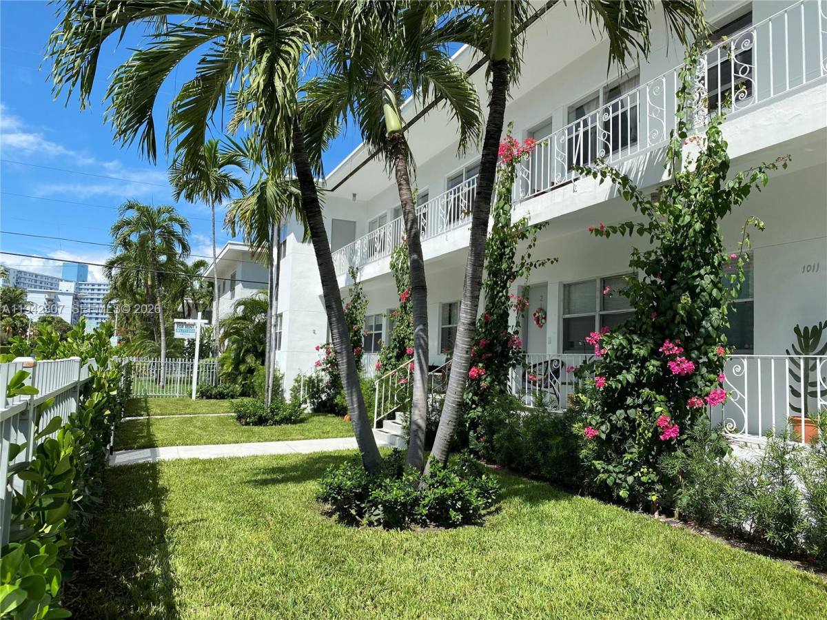Apartment for rent at 1011 9th St #8, Miami Beach, FL 33139