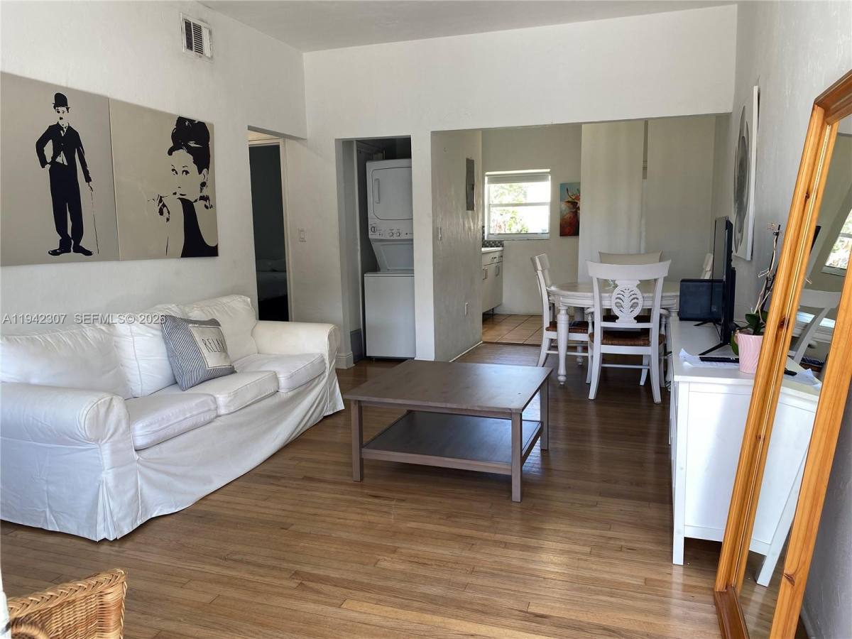 Apartment for rent at 1011 9th St #8, Miami Beach, FL 33139