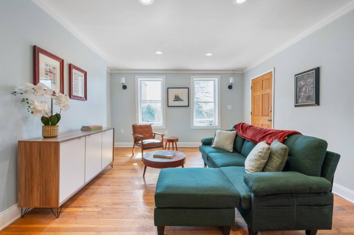 Apartment for rent at 377 Congress St, Troy, NY 12180