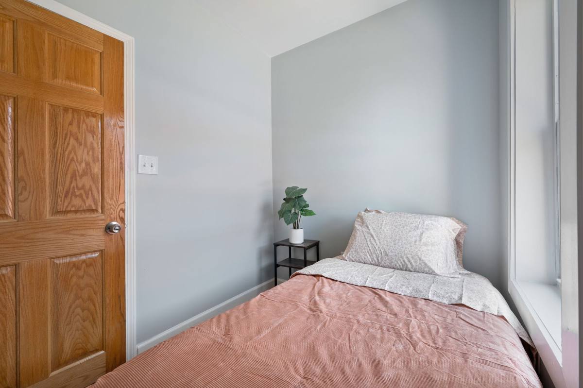 Apartment for rent at 377 Congress St, Troy, NY 12180