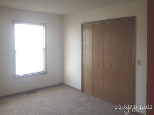 Apartment for rent at 209 N Belcrest Ave, Springfield, MO 65802