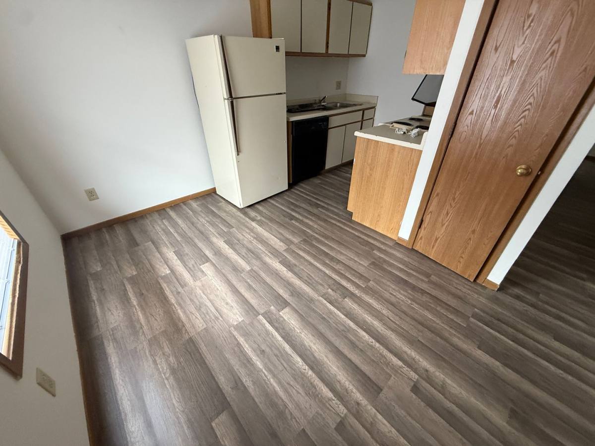Apartment for rent at 209 N Belcrest Ave, Springfield, MO 65802