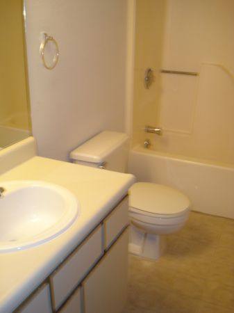 Apartment for rent at 209 N Belcrest Ave, Springfield, MO 65802