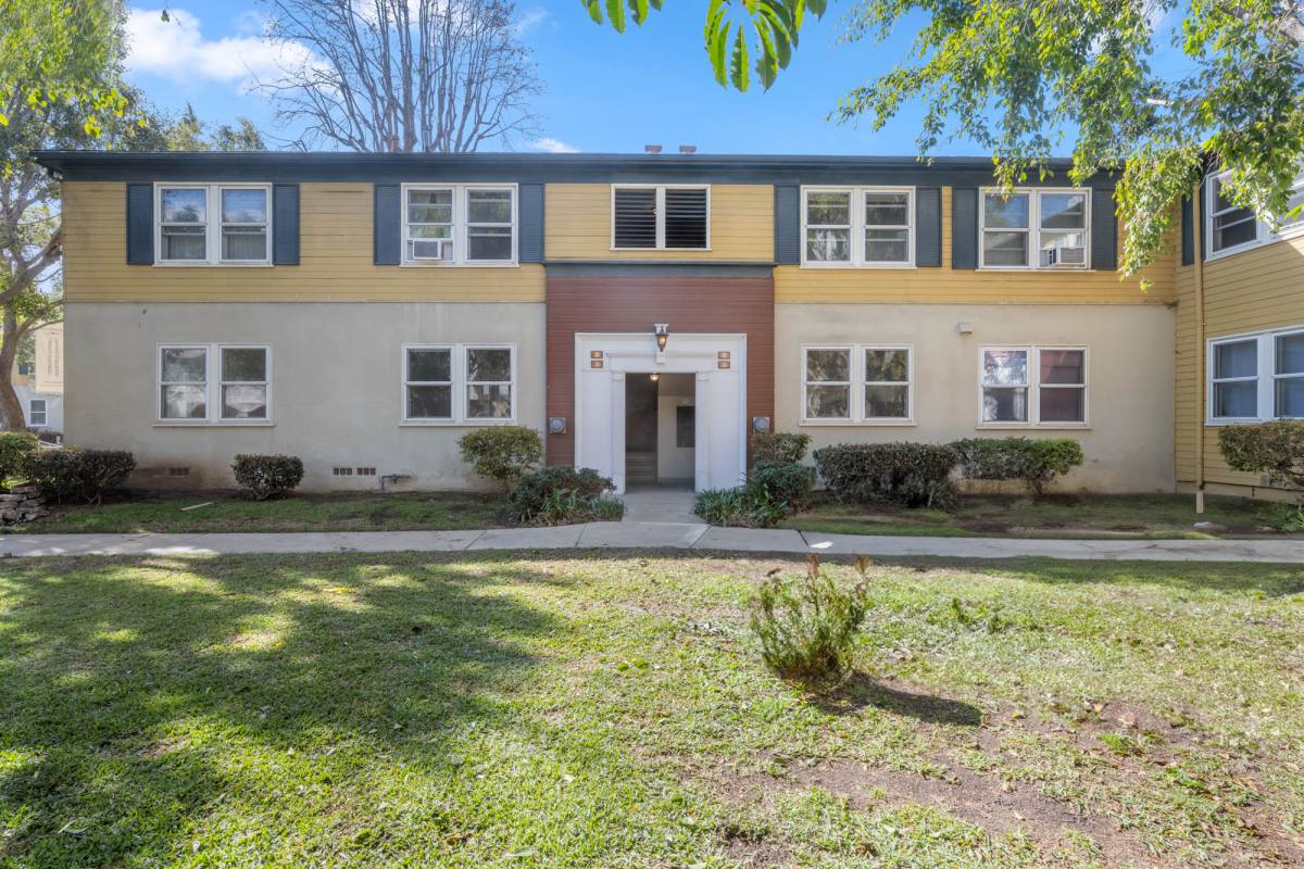 Condo for rent at 58465 W 88th St #5, Los Angeles, CA 90045