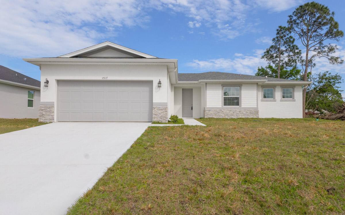 Apartment for rent at 1517 Wacker Ave SE, Palm Bay, FL 32909