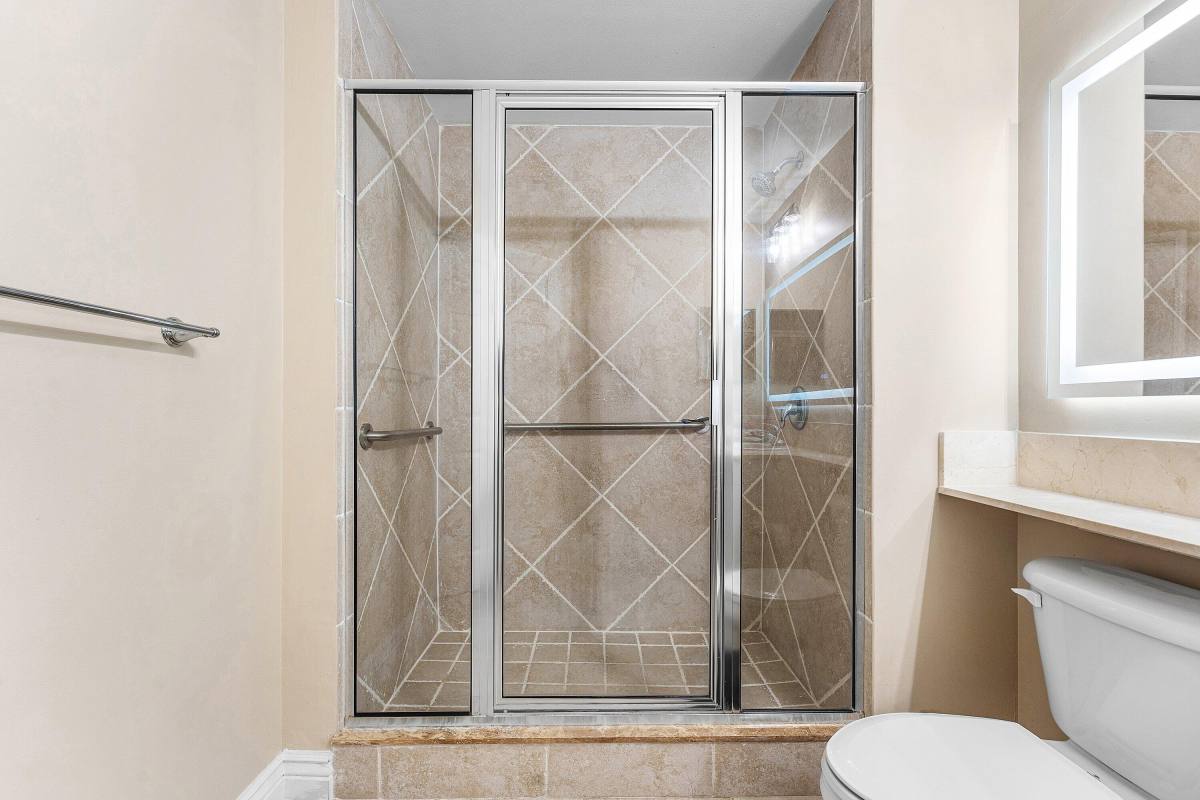Apartment for rent at 233 S Federal Highway 233-308, Boca Raton, FL 33432