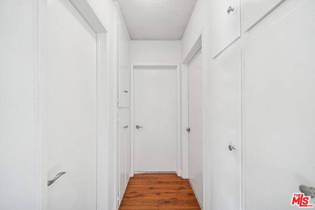 Apartment for rent at 1050 S Wooster St #3, Los Angeles, CA 90035