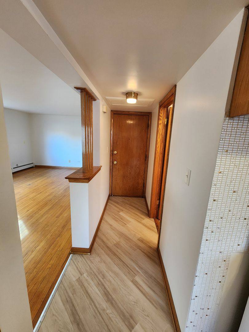Apartment for rent at 2320 W Roosevelt Rd, Broadview, IL 60155
