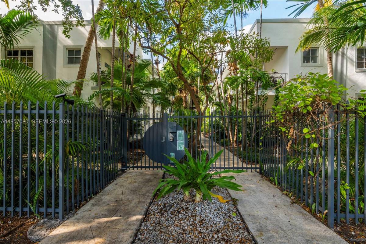 Apartment for rent at 728 Lenox Ave #728A8, Miami Beach, FL 33139