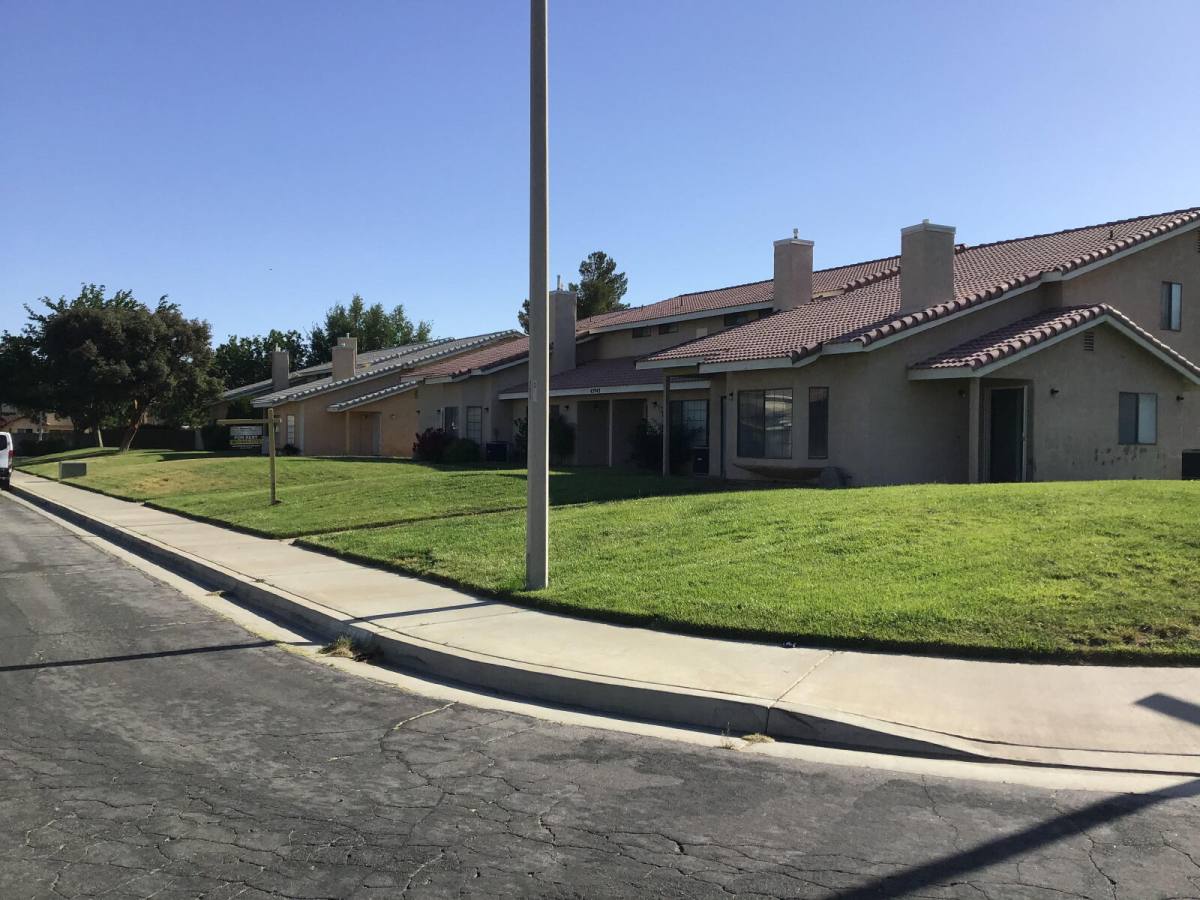 Apartment for rent at 43942 18th St E #3, Lancaster, CA 93535