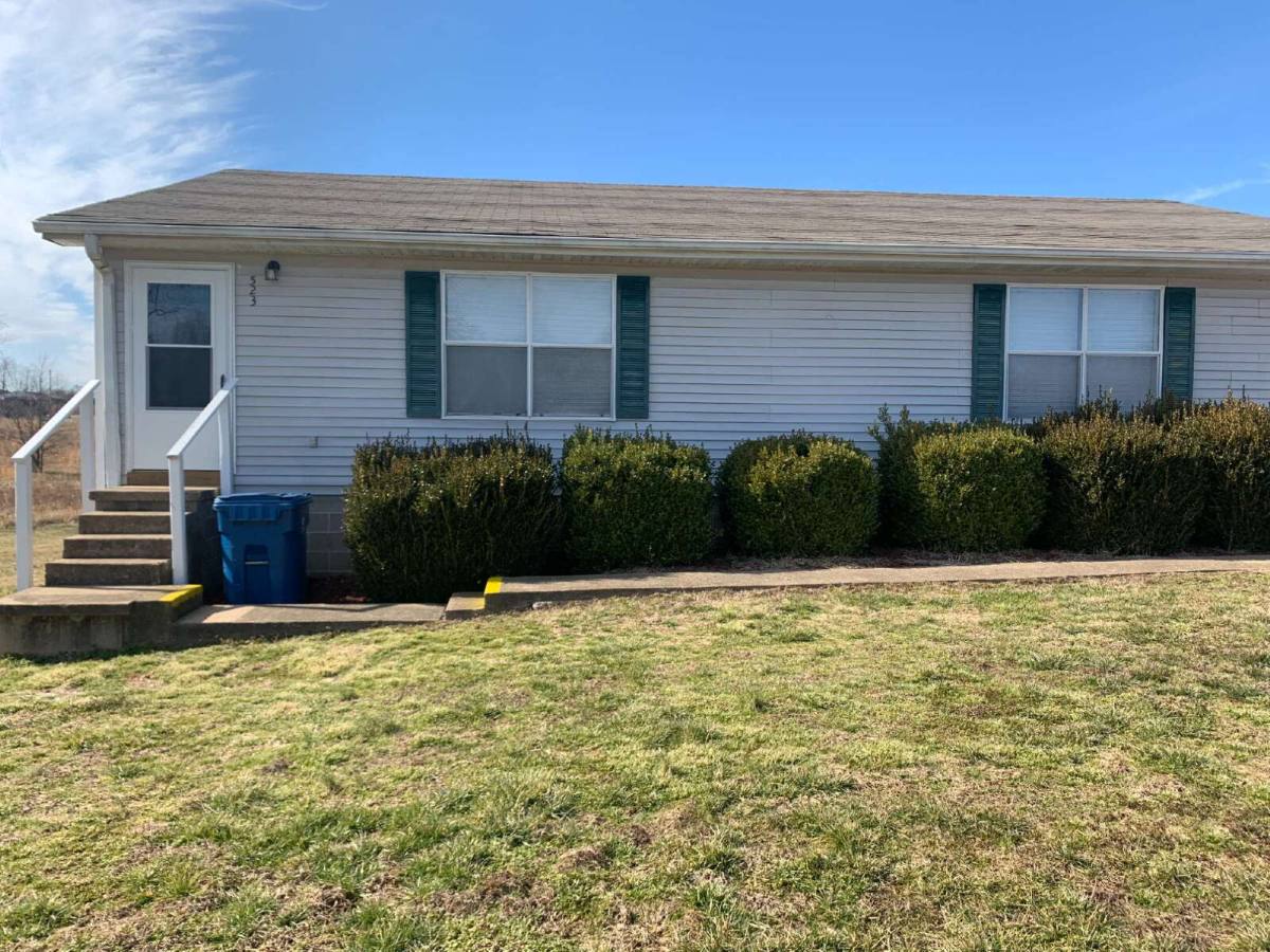 Townhouse for rent at 523 Hutchens Rd, Martin, TN 38237