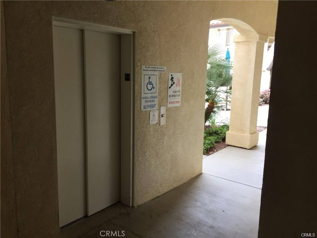 Condo for rent at 19247 Palo Verde Dr, Apple Valley, CA 92308