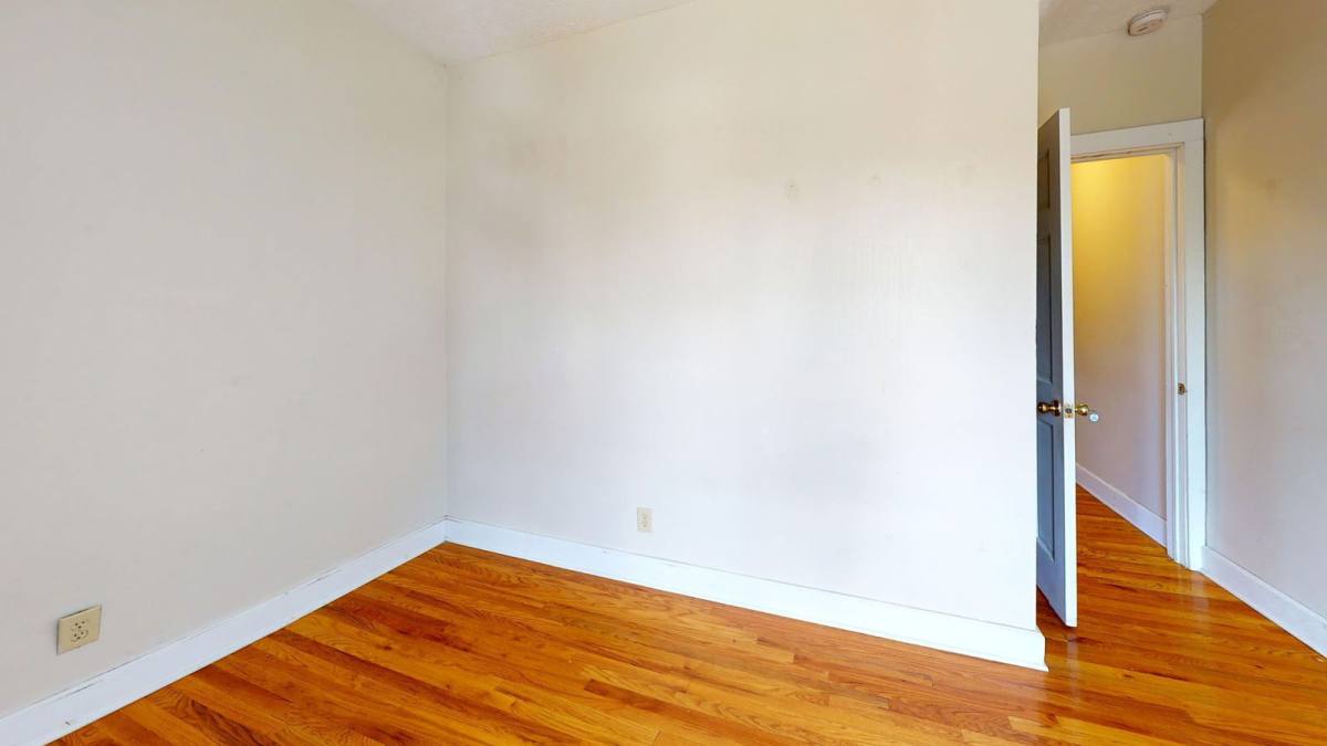 Apartment for rent at 1369 Indianola Ave, Columbus, OH 43201