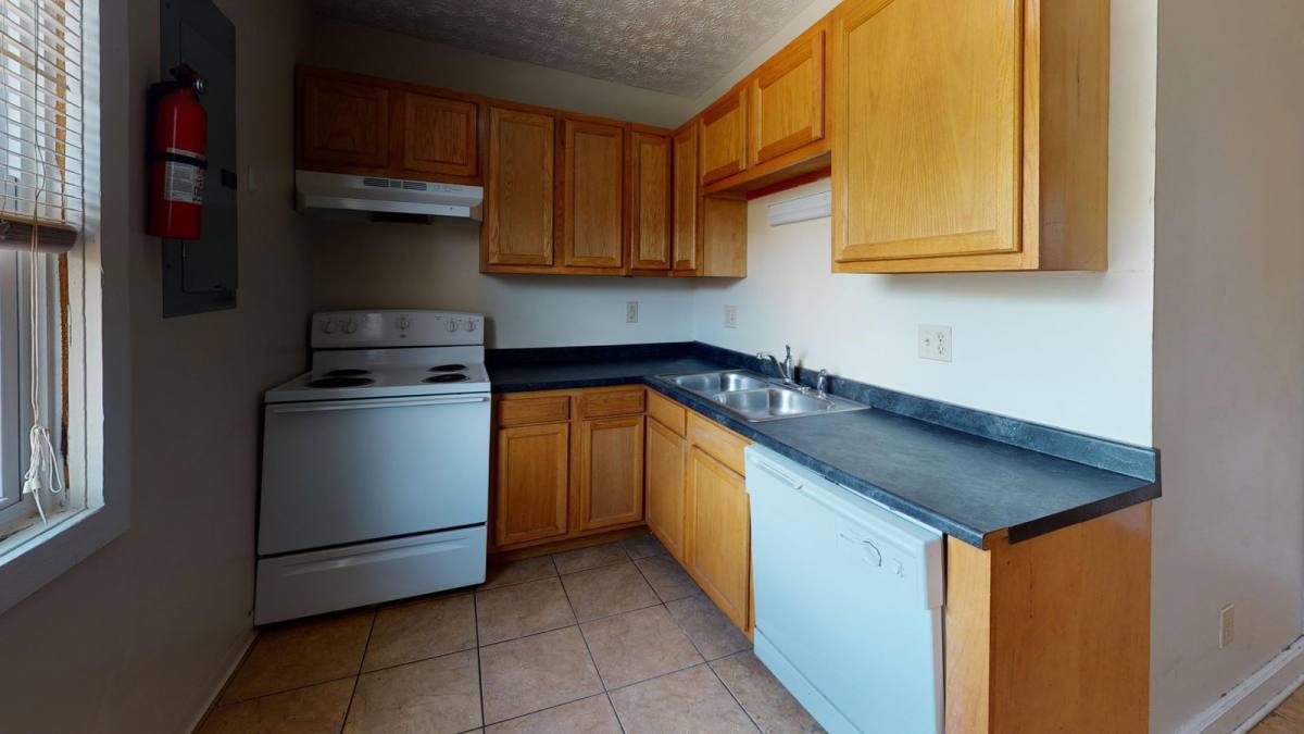 Apartment for rent at 1369 Indianola Ave, Columbus, OH 43201