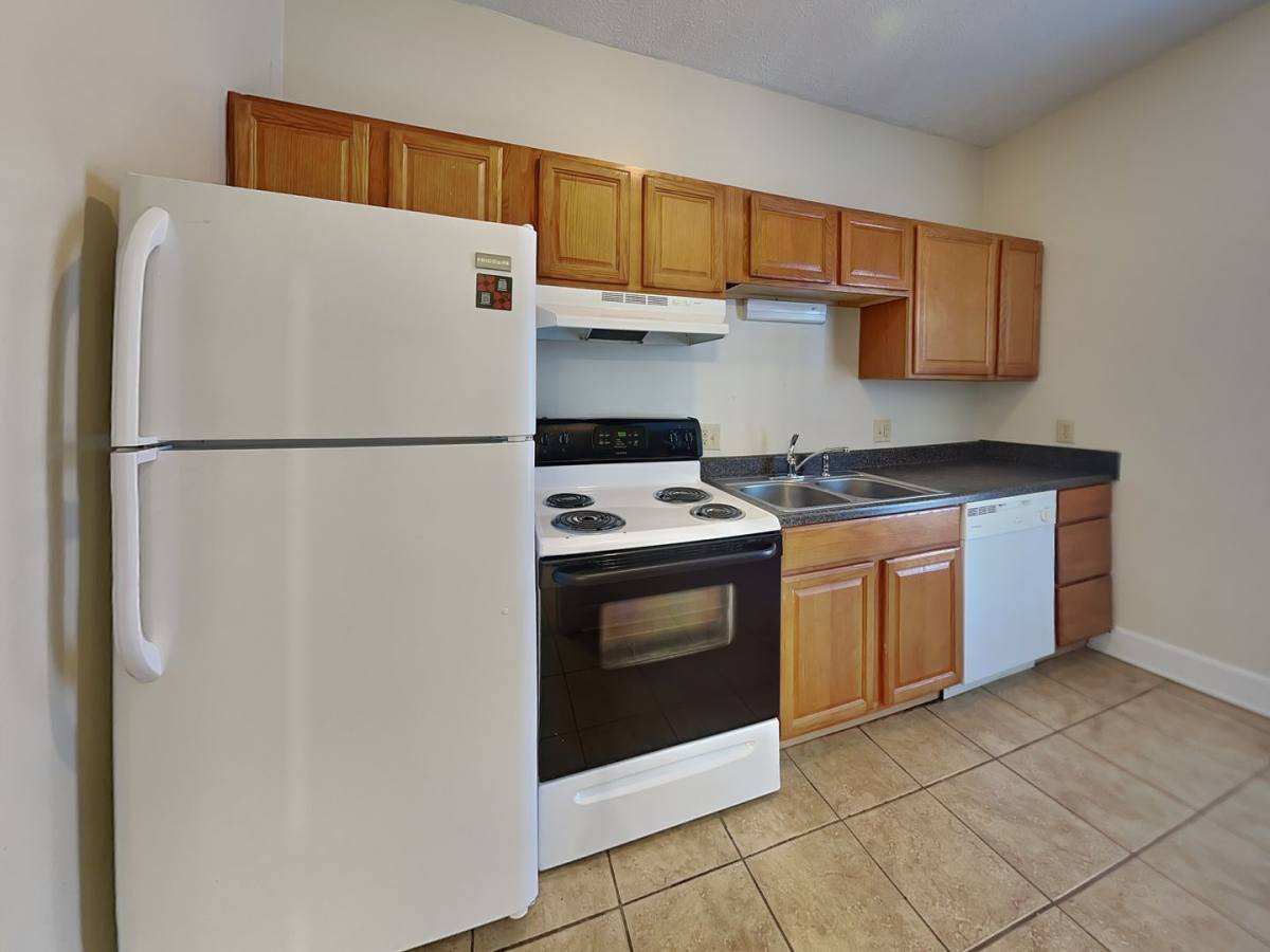 Apartment for rent at 1394 Indianola Ave, Columbus, OH 43201