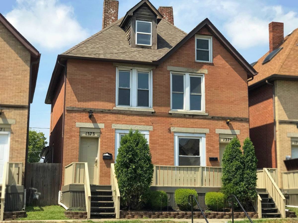 Apartment for rent at 1373 Indianola Ave, Columbus, OH 43201
