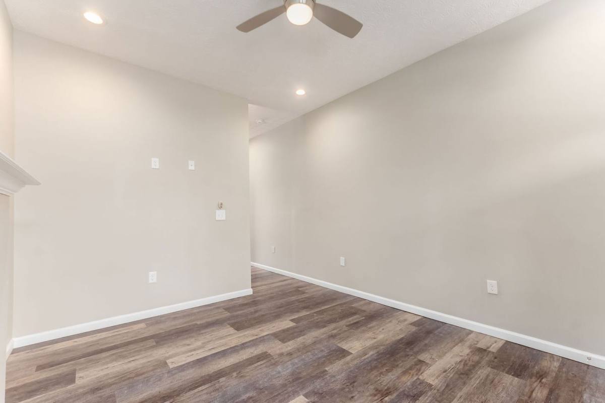 Apartment for rent at 1363 Summit St, Columbus, OH 43201