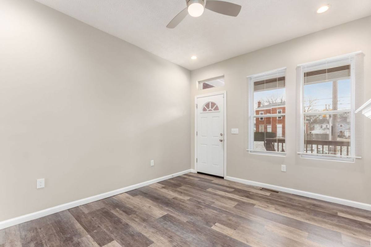 Apartment for rent at 1363 Summit St, Columbus, OH 43201