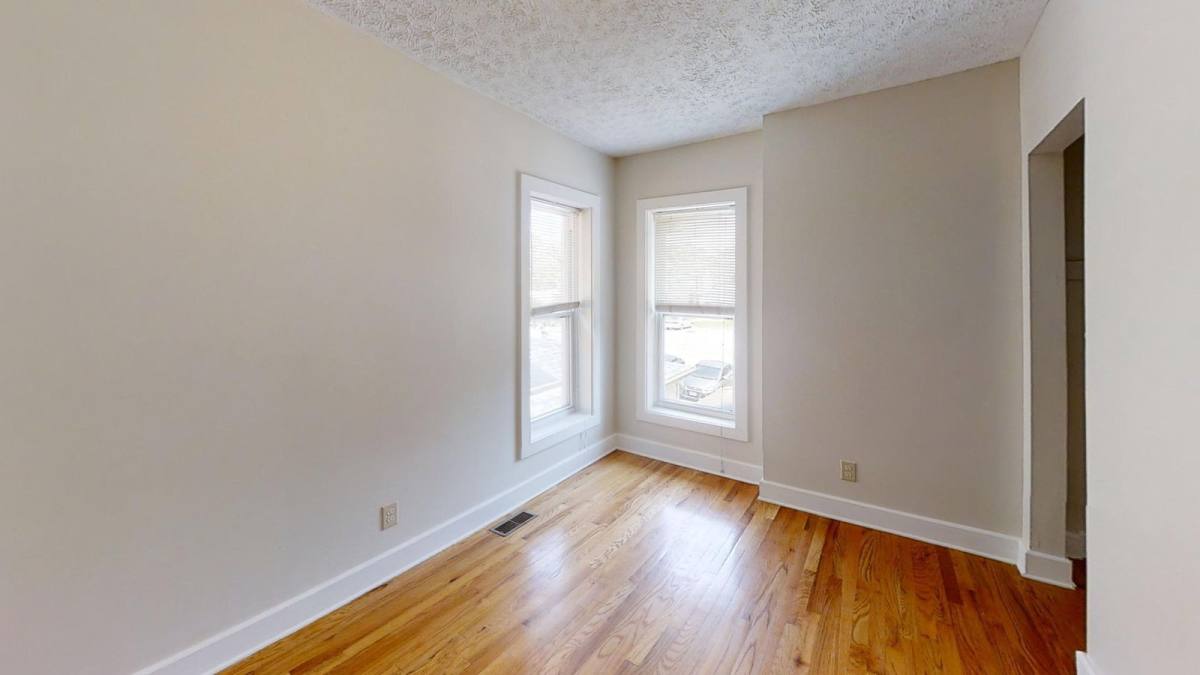 Apartment for rent at 1372 Indianola Ave, Columbus, OH 43201