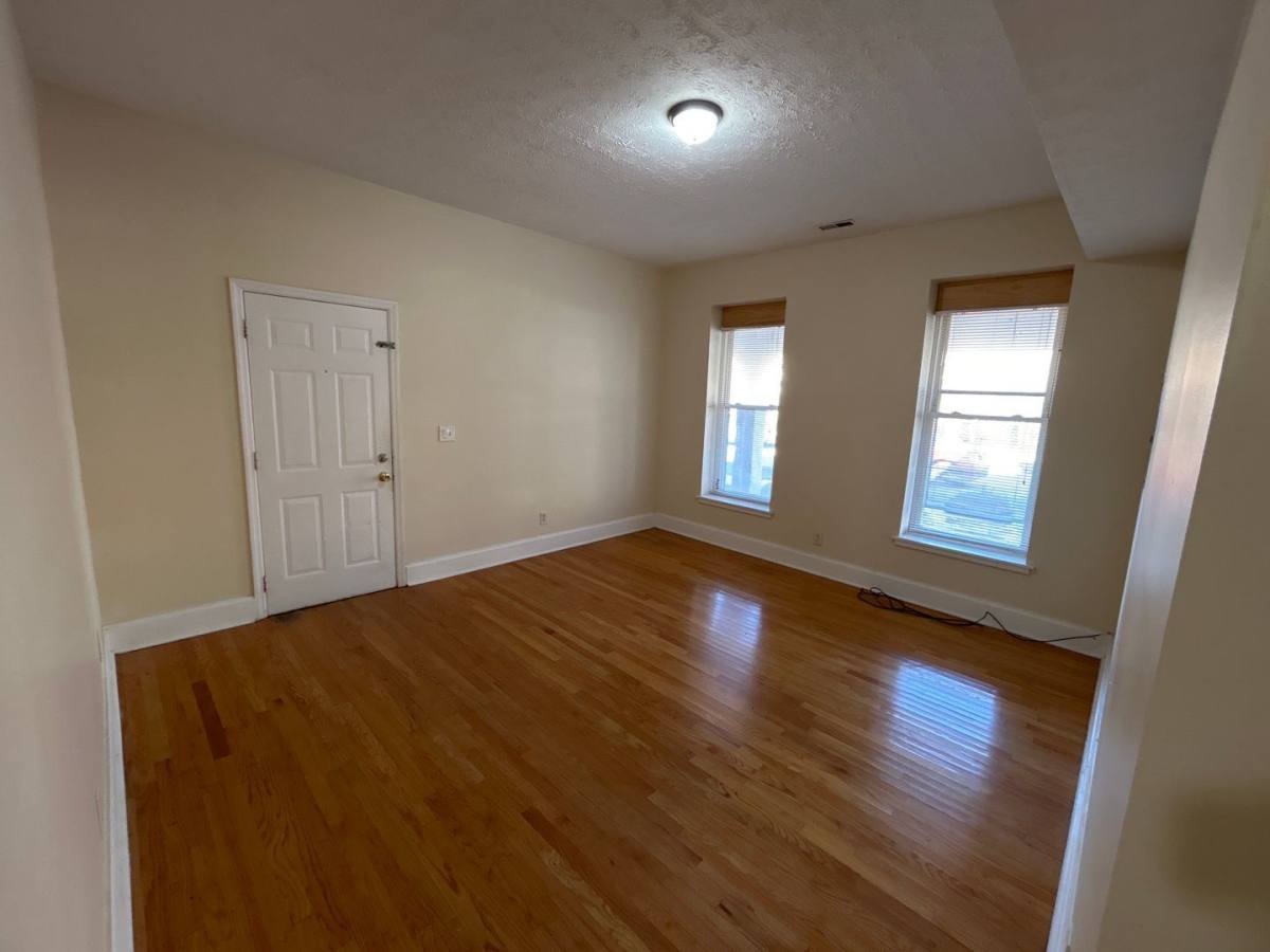 Apartment for rent at 45 Euclid Ave #F, Columbus, OH 43201