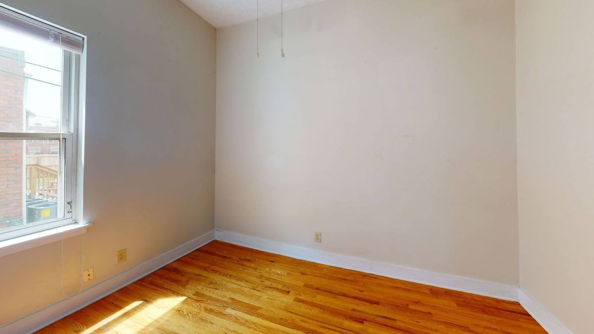 Apartment for rent at 1369 Summit St, Columbus, OH 43201