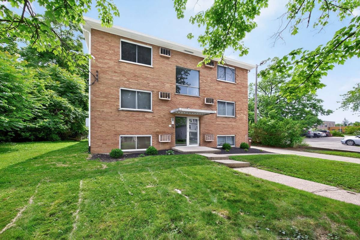 Apartment for rent at 6140 Ridge Ave #7, Cincinnati, OH 45213