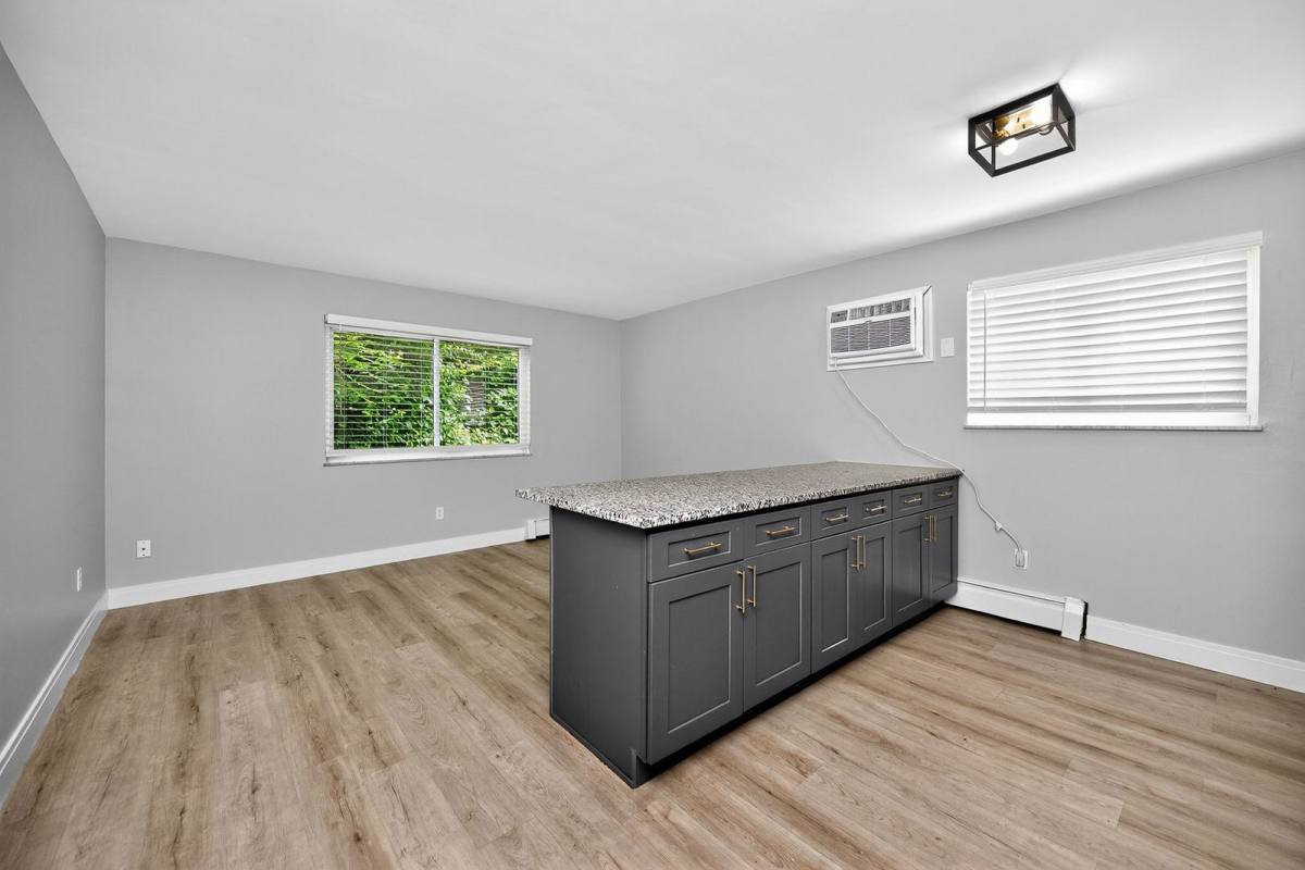 Apartment for rent at 6140 Ridge Ave #7, Cincinnati, OH 45213