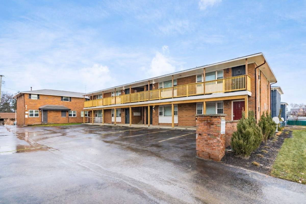 Apartment for rent at 552 Riverview Dr #F, Columbus, OH 43202