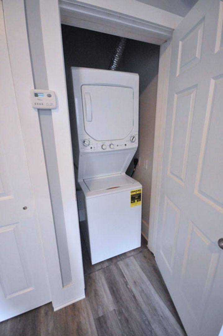 Apartment for rent at 51 McMillen Ave #B, Columbus, OH 43201