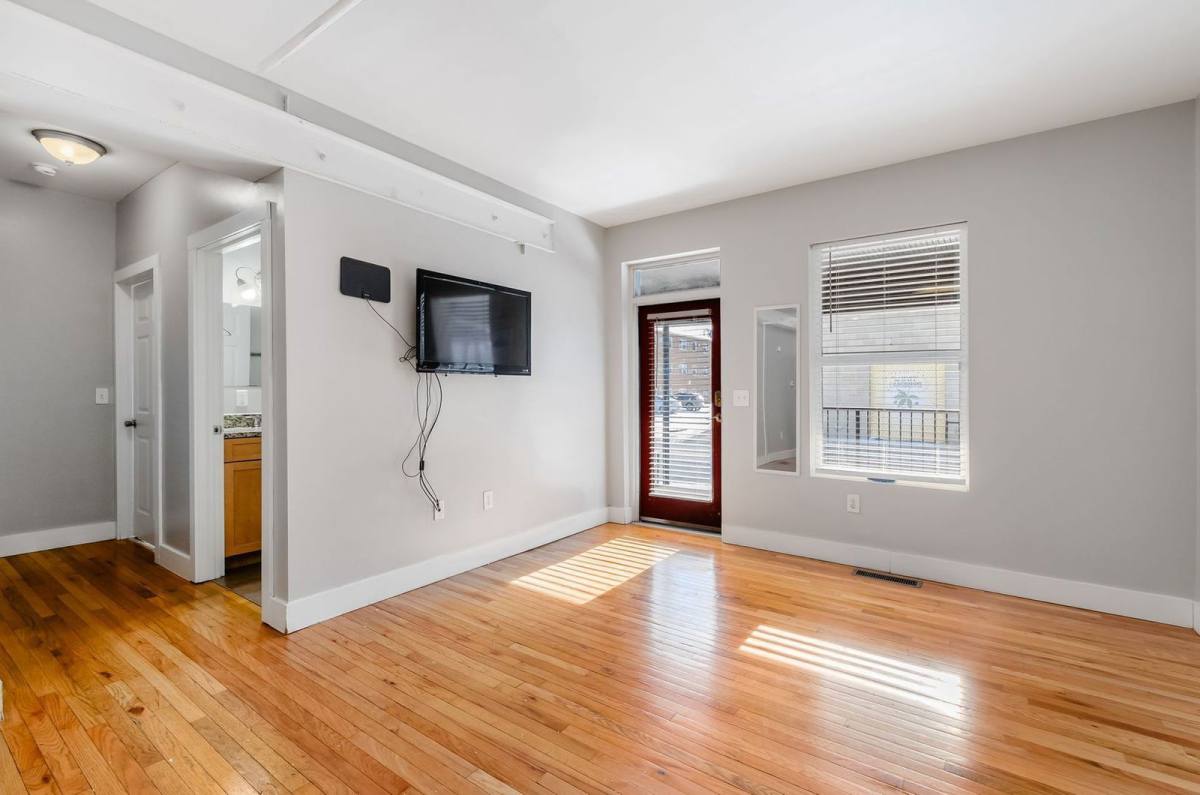 Apartment for rent at 24 Chittenden Ave, Columbus, OH 43201